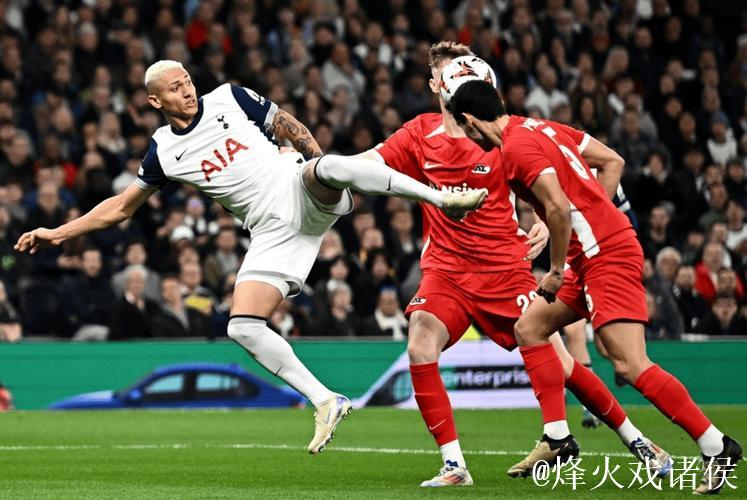 1-0！英超劲旅震撼崛起：从开季5轮不胜到近8场狂赢7场